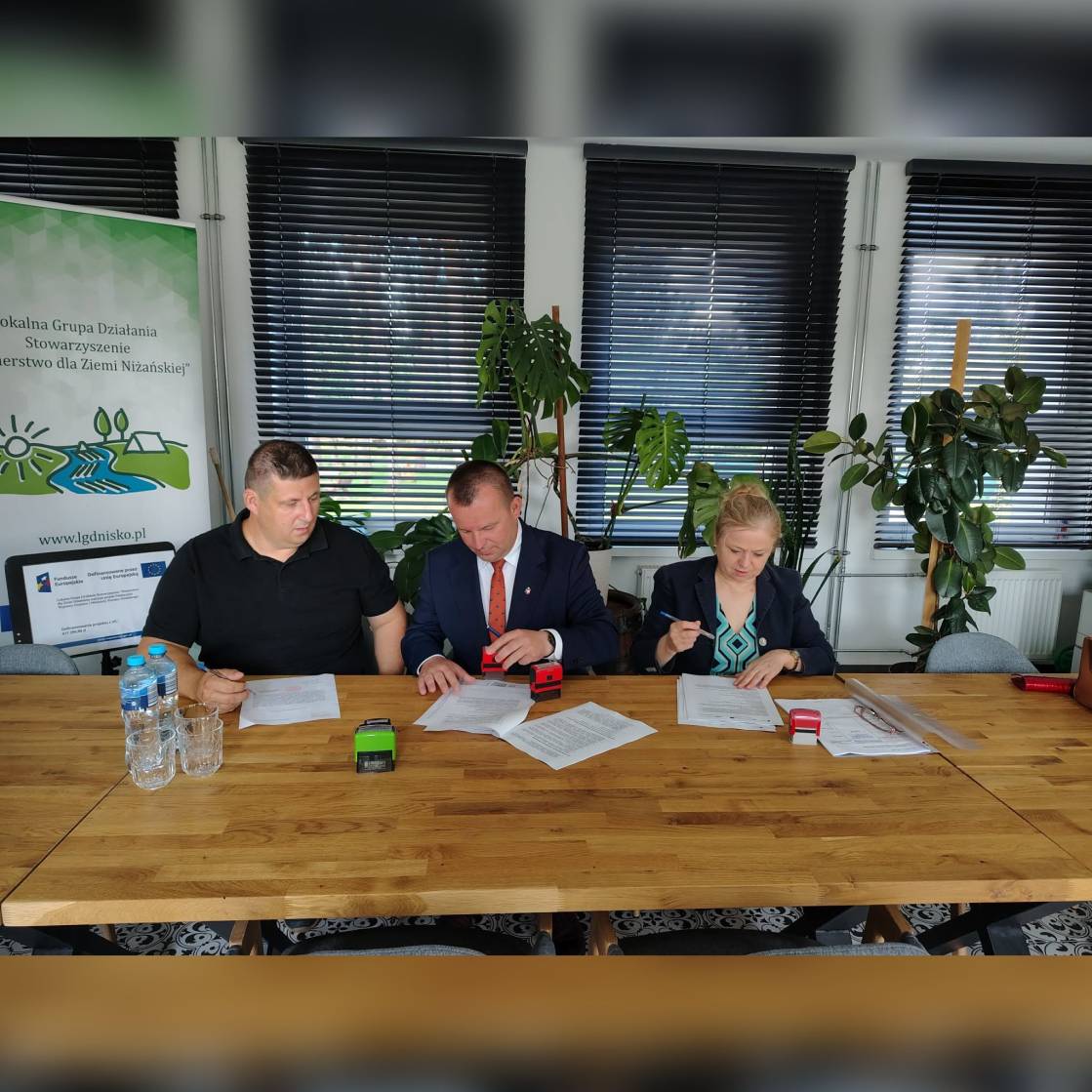 Podpisanie umów z Grantobiorcami